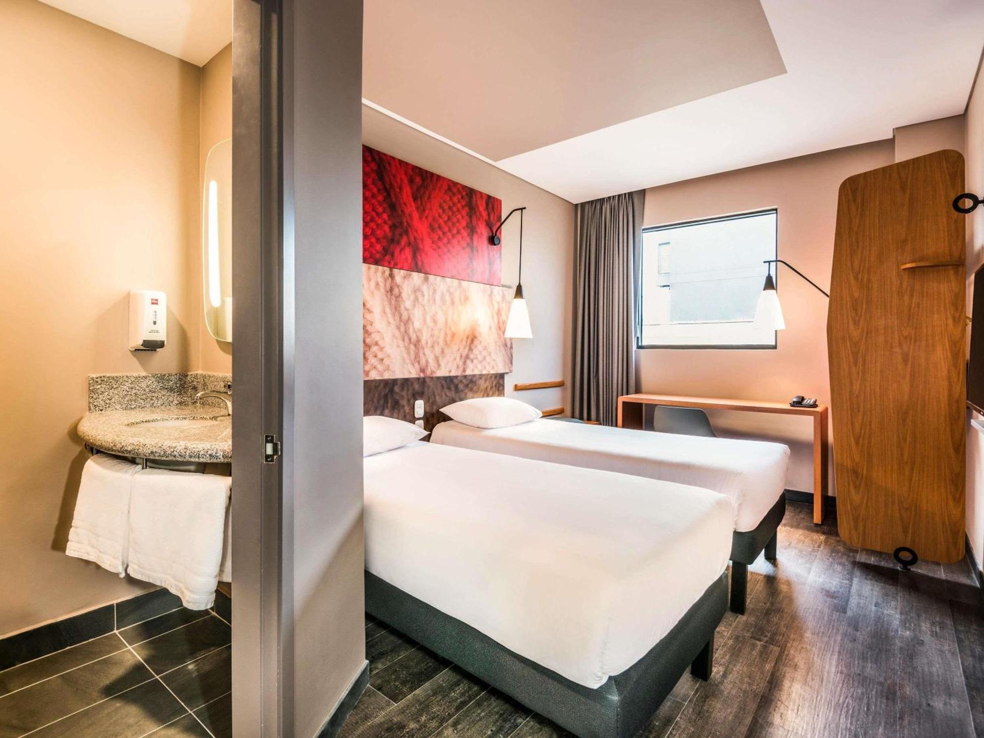 Ibis Barranquilla Hotel Екстериор снимка